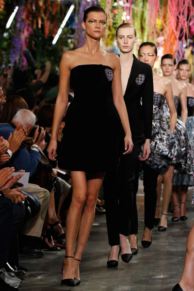 Look 67